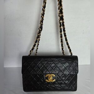 🎀Chanel Black Quilted Lambskin Maxi Jumbo XL Classic Single Flap Bag